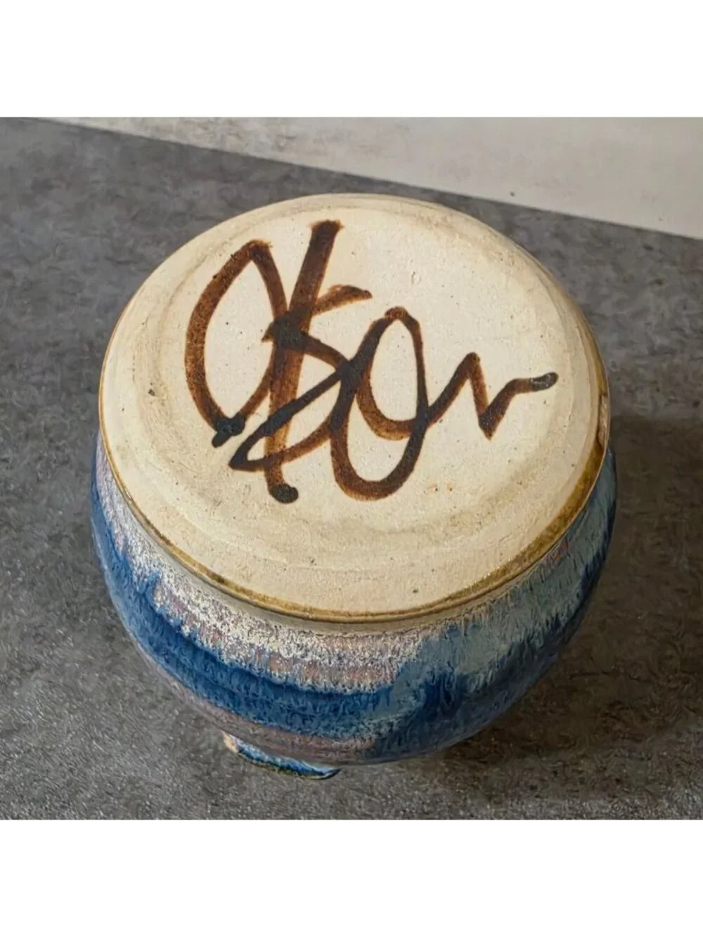 Greg Olson Studio Pottery Grape Vine Bud Vase Signed 5